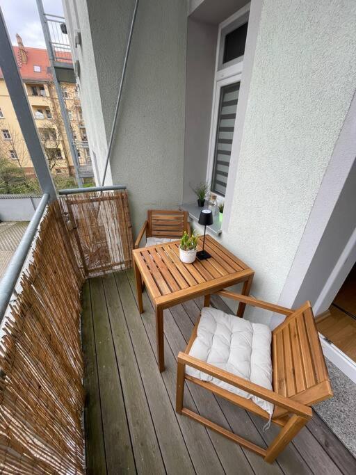 Modernes Am Zentrum Und Stadtpark Apartment