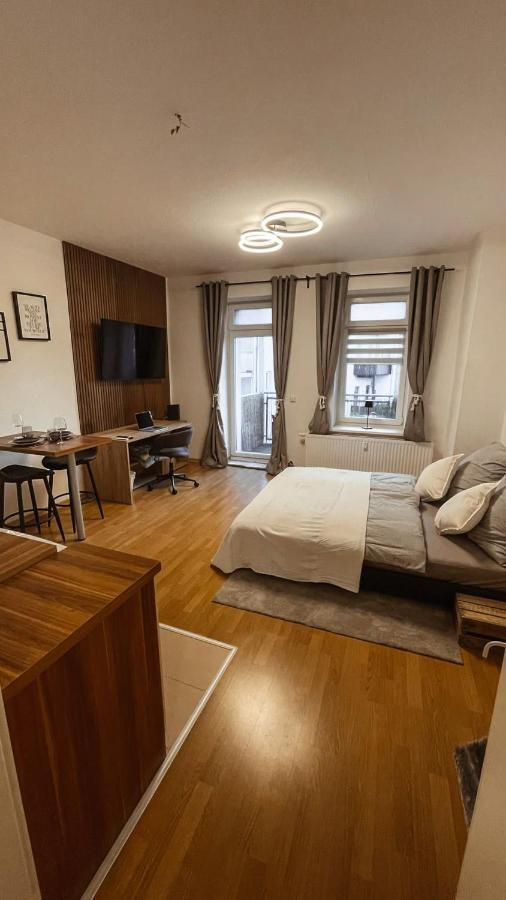 Modernes Am Zentrum Und Stadtpark Apartment *